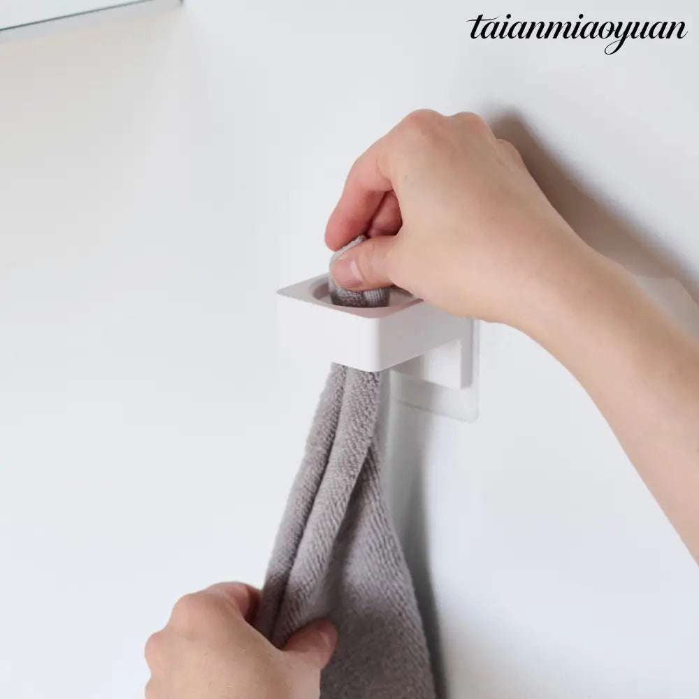 Film Hook Self-Adhesive Multi-Use Ring - Holder
