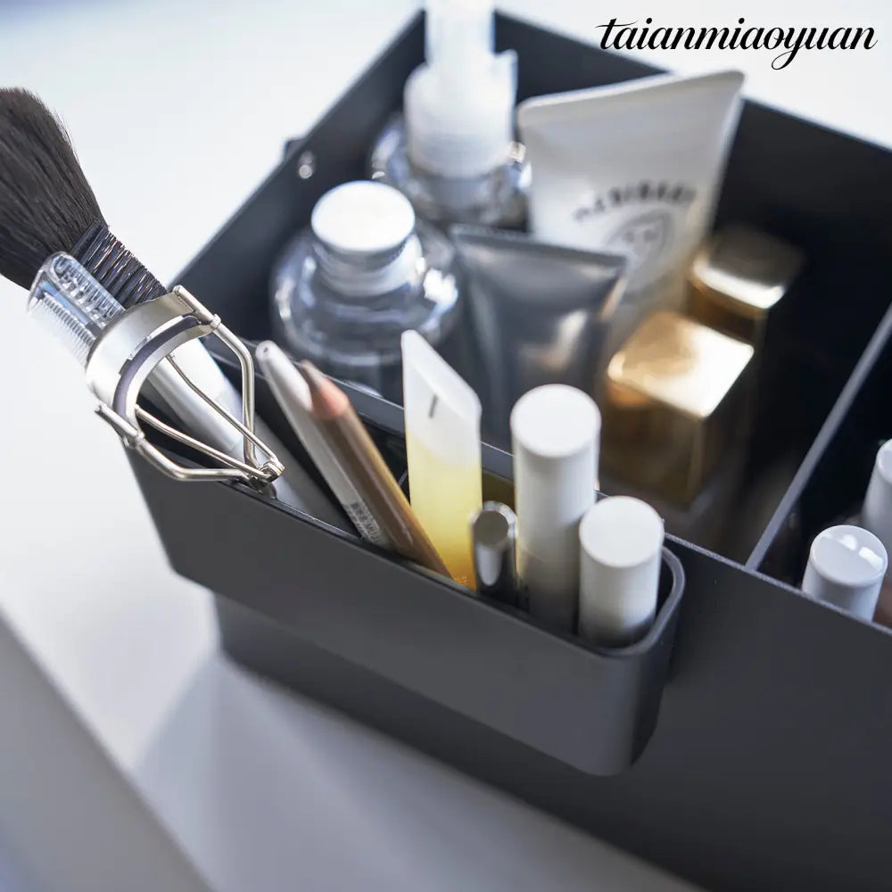 Makeup Box - Make-Up Storage