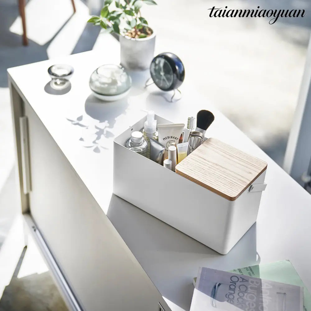 Makeup Box - Make-Up Storage