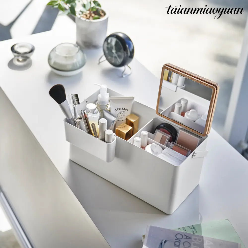 Makeup Box - Make-Up Storage
