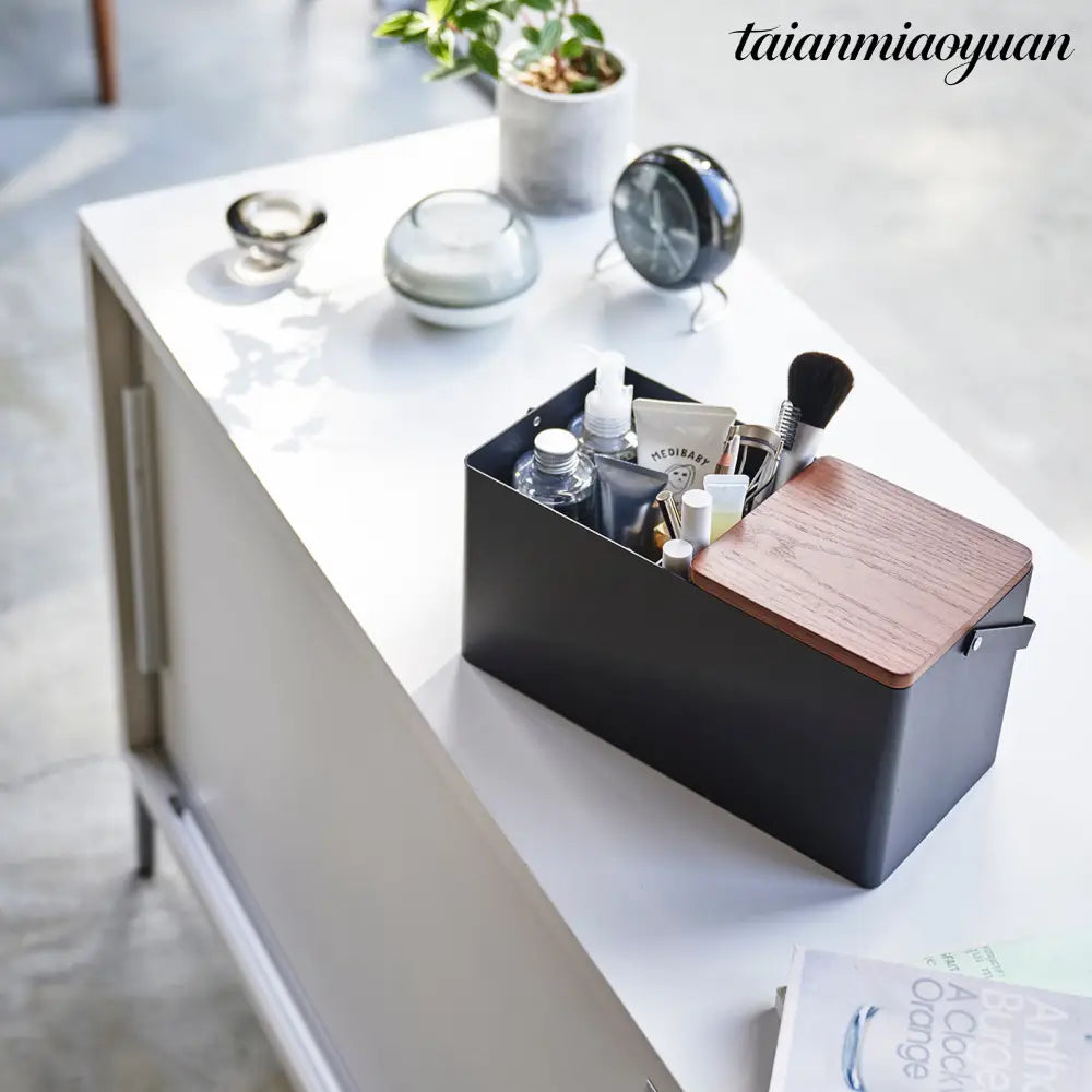 Makeup Box - Make-Up Storage
